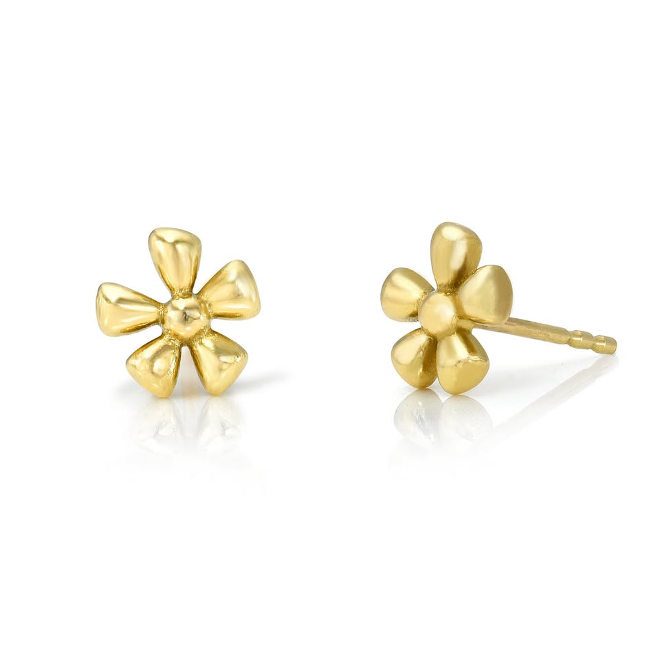Timeless Gold Jewelry Collection