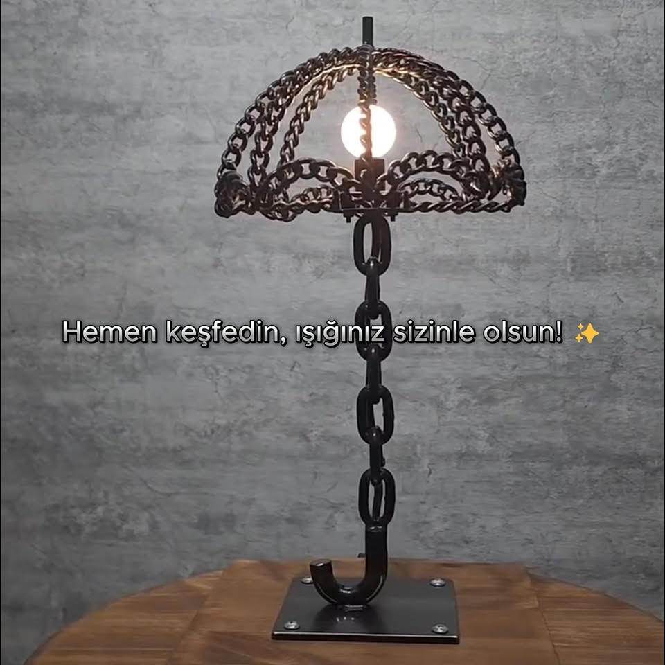 Chain Art Lamp Limited Time Offer