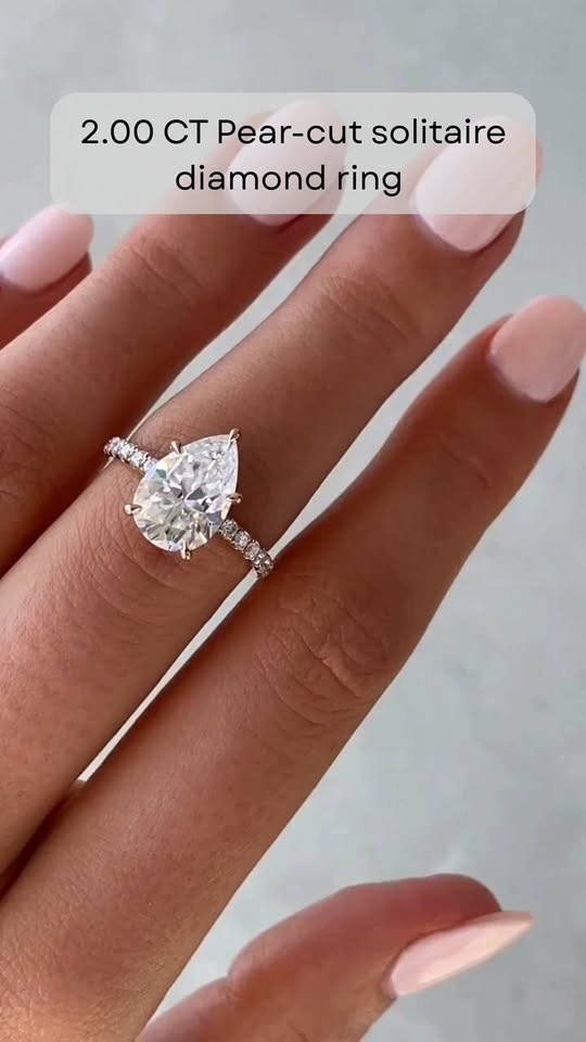 Lab-Grown Diamond Engagement Ring Promo